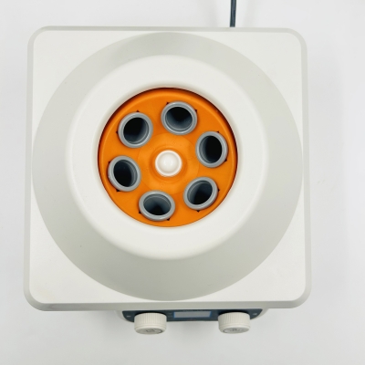 Фото: Лабораторная электрическая центрифуга XLD-900-1S с цифровым дисплеем-6 Лабораторная электрическая центрифуга XLD-900-1S с цифровым дисплеем-6